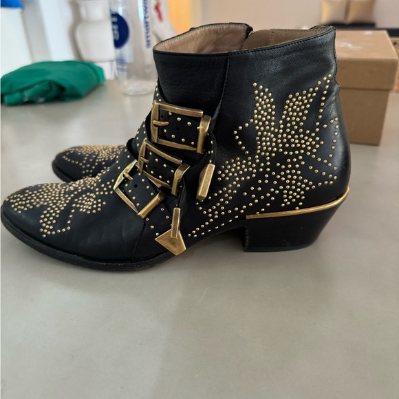 Chloe Susanna Studded Leather Ankle Boots in black and gold. - Picture 4 of 13